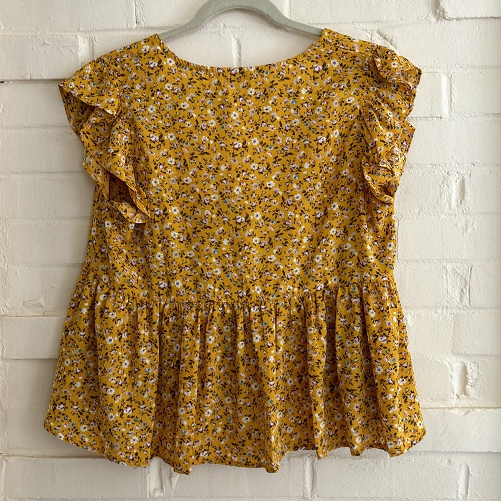 FABRIK Ruffle Sleeve Babydoll Top with Tie - Picture 2 of 6